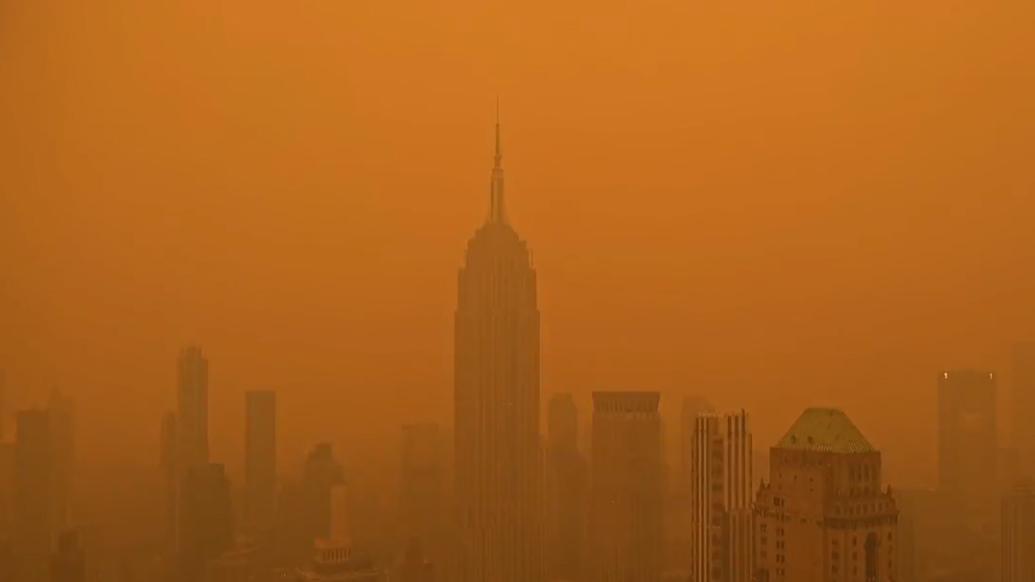 半世紀來最差空氣!多角度看“橙色霧霾”籠罩紐約地標