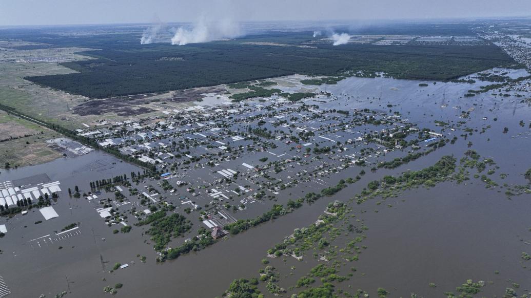 乌克兰农业部：卡霍夫卡大坝被炸淹没农田或致数百万吨农作物损毁
