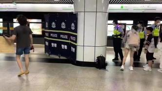 上海地铁辟谣“人民广场站出事了”：小朋友高烧抽搐，已送医