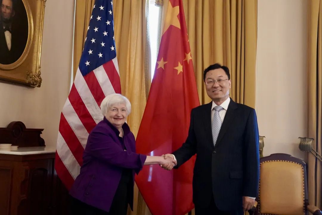 中方回应美财长将访华:双方保持沟通_美驻叙大使遇袭_美驻俄大使辞职