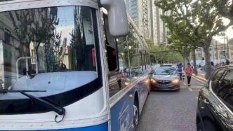 上海一网约车司机20天内碰瓷8辆公交车，涉嫌诈骗已批捕