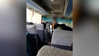 丽江通报女子跟团旅游车上睡觉被叫停：“黑导”非法组团罚十万