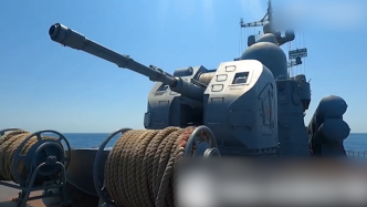 俄国防部：俄黑海舰队举行演习，军舰向水面目标发射导弹
