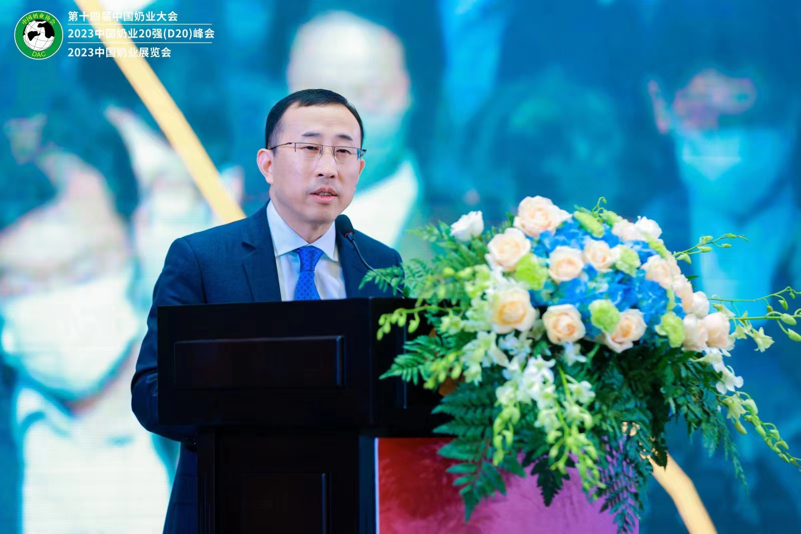 蒙牛卢敏放:坚定信心,“三大驱动”助力中国奶业高质量发展_财经上下游_澎湃新闻-The Paper
