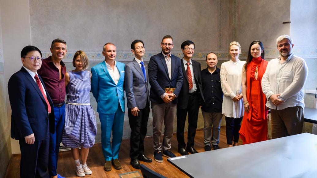 在黑山古城奏响中国之声,中国大使范琨:继续推动两国合作_World湃_澎湃新闻-The Paper