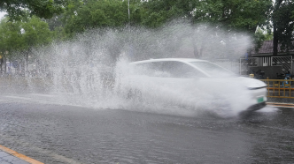 中央气象台继续发布暴雨红警：京津冀等地有大到暴雨