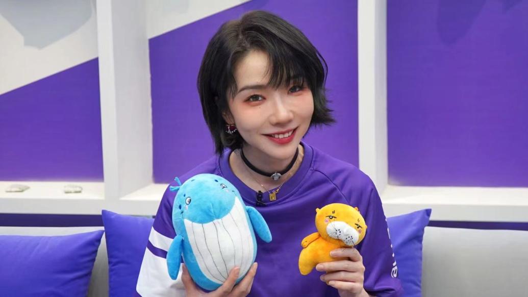 专访歌手刘恋:"峡谷卷王"的王者日常