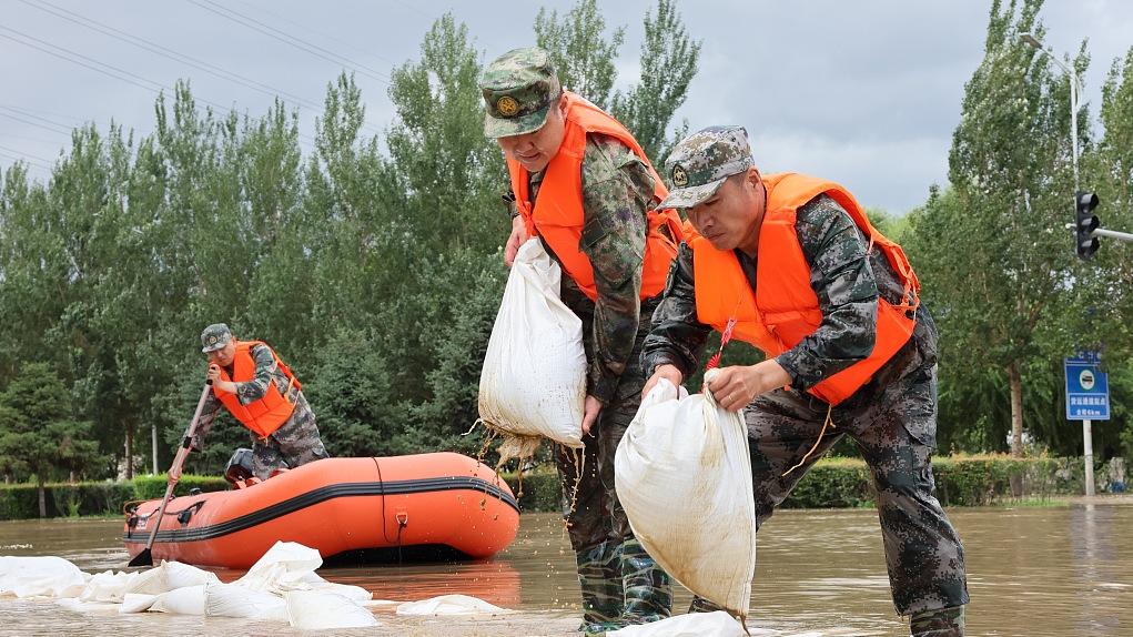 受习近平总书记委派，张国清在黑龙江指导支持抗洪抢险救灾