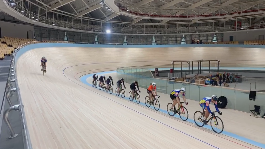 在沪首个室内场地，上海自行车馆完成综合竣工验收