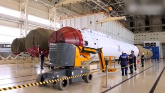 重型运载火箭“安加拉-A5”全尺寸模型在俄组装