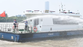 警情模拟、救生圈抛投……上海边防港航分局开展夏季大比武
