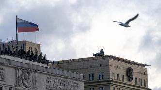 俄战机在黑海上空对美国无人机实施伴飞