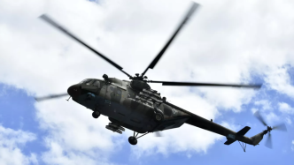 俄罗斯一架米-8直升机坠毁致4人丧生