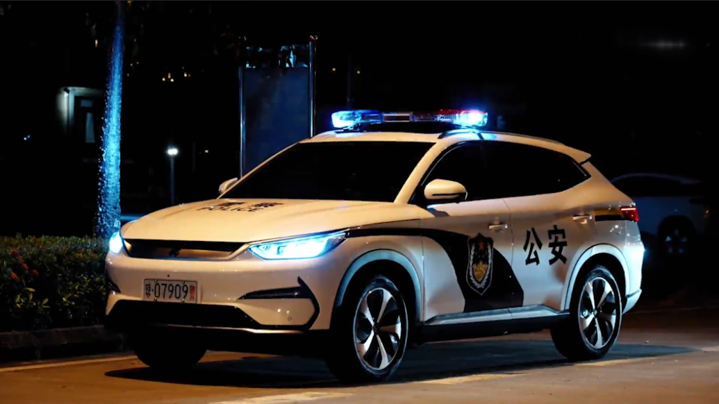 又“整活”!海南警方對警車“下手”了