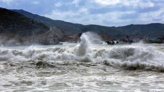 受台风“苏拉”影响，9月1日下午起深圳全市范围内实行“五停”