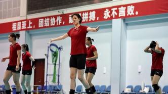 中国女排奥预赛大名单出炉：33岁丁霞和四位05后新锐在列
