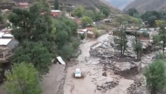 甘肃夏河县山洪泥石流致7人失联，应急部派工作组指导救援