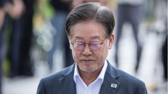 韩国最大在野党党首李在明结束十天绝食，前往检察厅接受调查