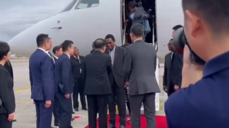 赞比亚总统抵达深圳，于10日至16日对中国进行国事访问