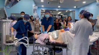感受产妇羊水栓塞危急时刻，上海一医院邀市民观摩模拟演练