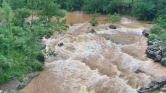 甘肃夏河县发生山洪灾害，7人失联3人受伤