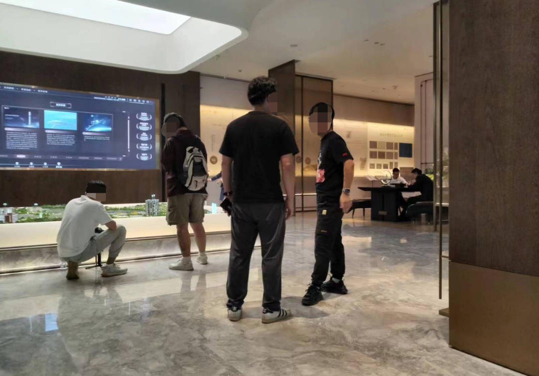 “看房的人多了起来”！实探“认房不认贷”后的广州楼市