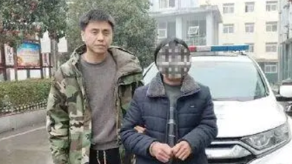 男子搶劫156元分贓30元躲進山洞14年