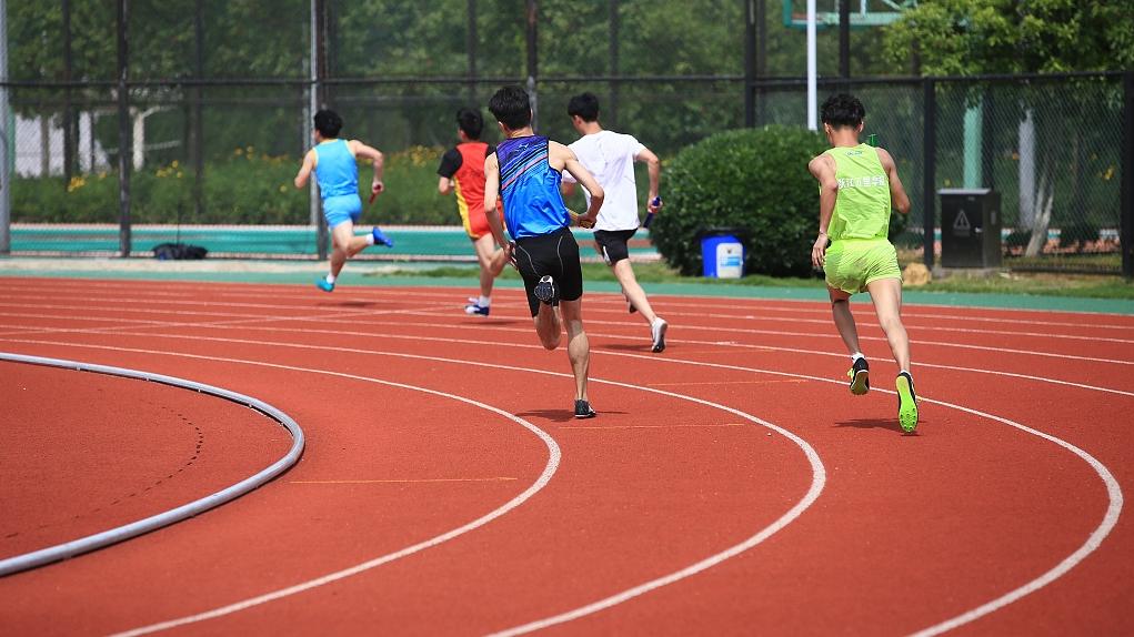 天津：无本地学籍回津中考学生体育与健康科目总分值降为22分