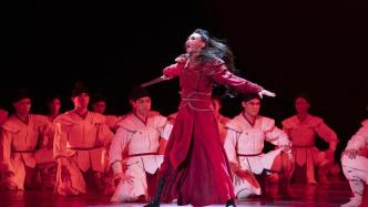 中国舞剧《花木兰》首次在美国演出