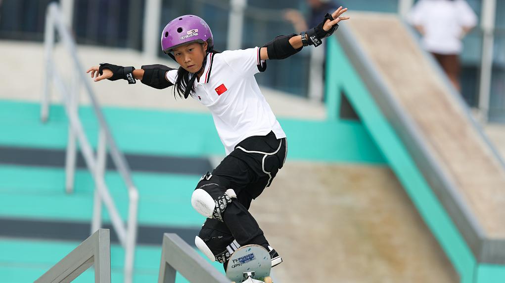 创造历史！中国最年轻亚运冠军！13岁崔宸曦拿下滑板金牌