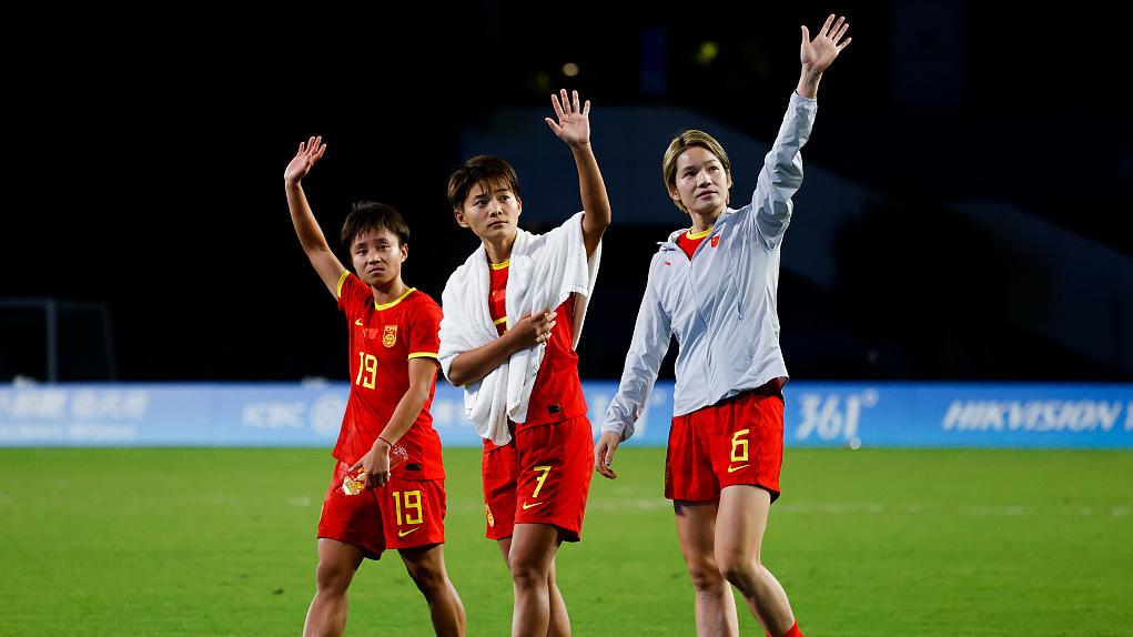 专访｜前女足国门赵丽娜：姑娘们都是劳模，球队成长需要时间