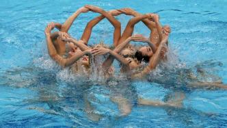 中国队夺得花样游泳集体项目金牌