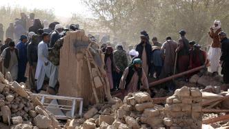 阿富汗地震已造成超2400人死亡、2000人受伤