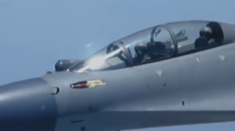 视频丨挑衅不好使！空军飞行员讲述冒雨驱离外国军机