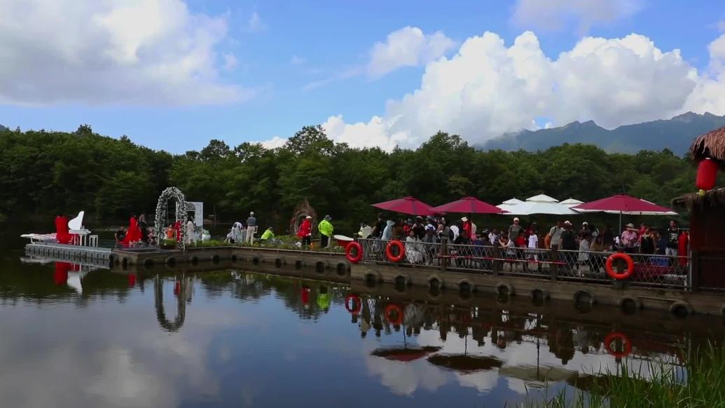 神农架：湖北首个全电景区彰显绿色智慧