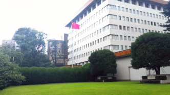 日本政客窜访中国台湾地区，中国驻日使馆：已提出严正交涉