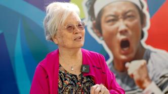 上海网球大师赛的魅力在哪？86岁的她特意从青岛赶来观赛