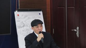 71岁克明食品创始人陈克明辞任所有职务，不再参与日常经营管理