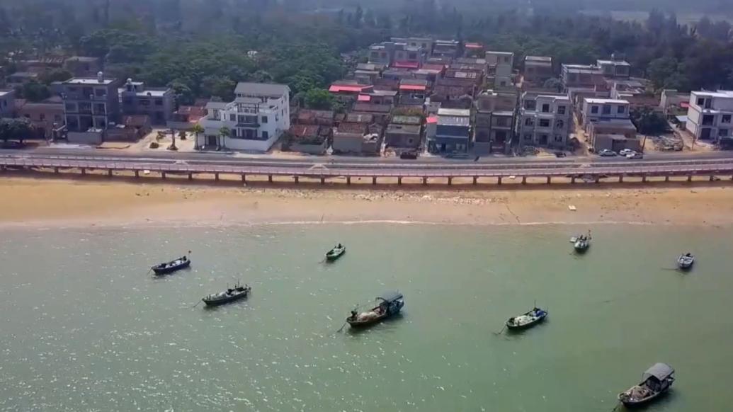 天空之眼瞰海南环岛旅游公路临高段