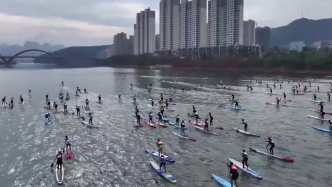 广西桂林：全国多地优秀桨板选手竞速平乐