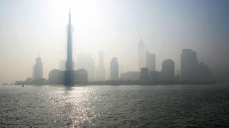 局部地区能见度小于200米，上海发布大雾黄色预警
