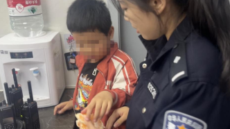 男童尾随一男子20分钟，武汉民警发现系走失患有自闭症