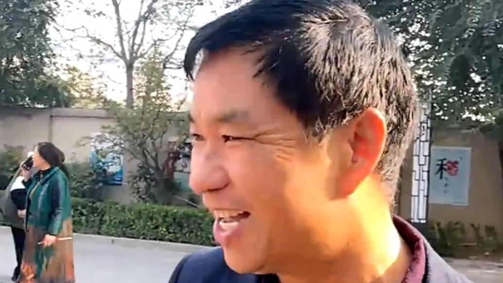 神十六乘組順利返回！景海鵬表哥激動(dòng)落淚