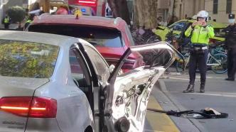 上海一出租车因操作不当驶上人行道，致5人受伤