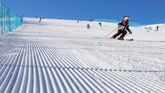 冬季旅游热度攀升，全国滑雪场门票预订量较2019年增长147%