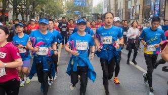 众多赞助商添砖加瓦，上海马拉松带给跑者更多幸福感