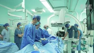 中国医生为老挝先心病患儿打开“生命之门”