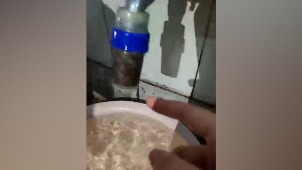 學生反映水管安上濾芯馬上變黑，后勤：經排查沒有此問題