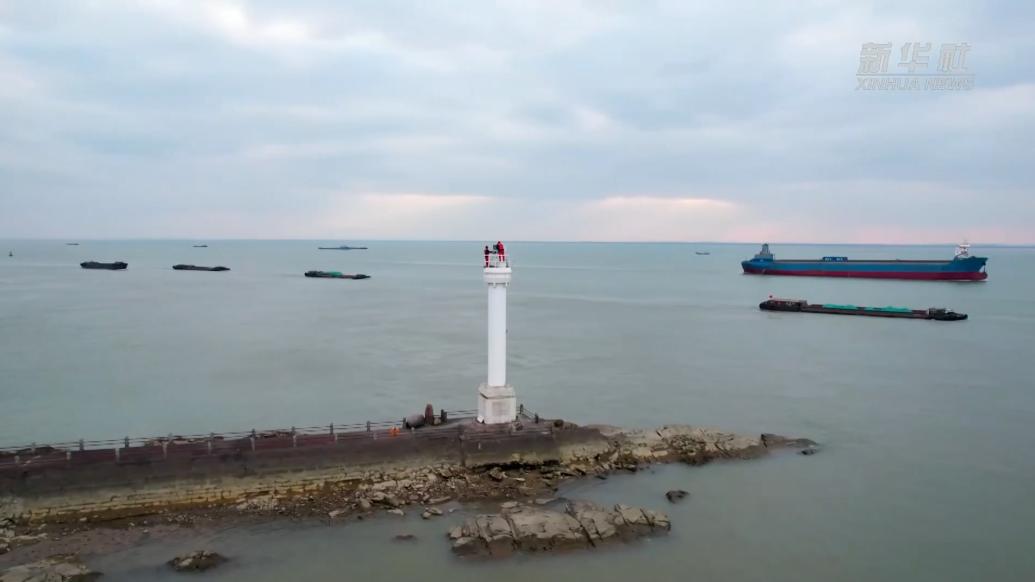 助航设施换代升级，长江上海航道处推进航标养护试验段建设