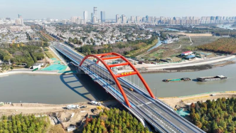 上海首轮打通省界断头路项目完成，两座上跨吴淞江大桥建成